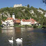 Landpension Birnthaler Guest house 3*