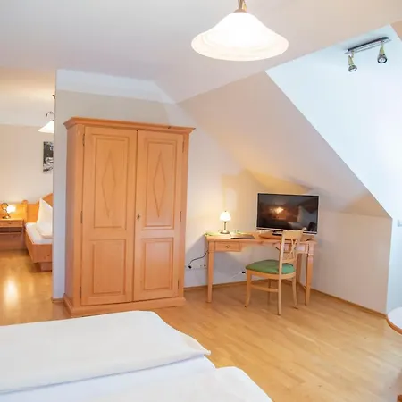 Landgasthof Zum Birnthaler * Kallmünz