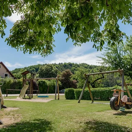 Πανσιόν Landpension Birnthaler 3*