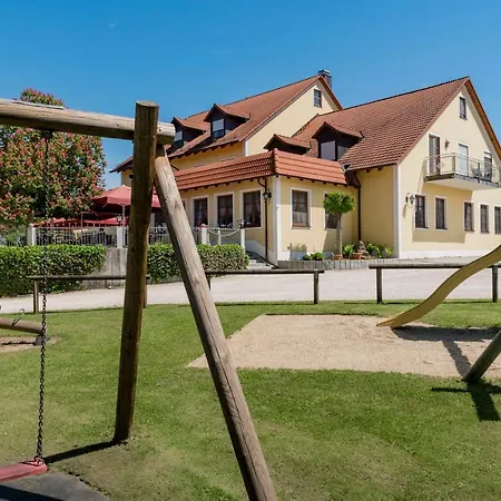Πανσιόν Landpension Birnthaler Kallmünz